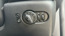 MINI Hatchback 1.5 Cooper Exclusive Premium 3dr Petrol Hatchback